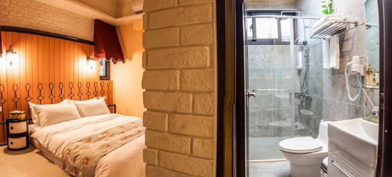 幸福加油站電梯民宿图片