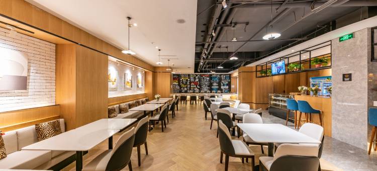 澳斯特精选酒店(十堰火车站店)图片