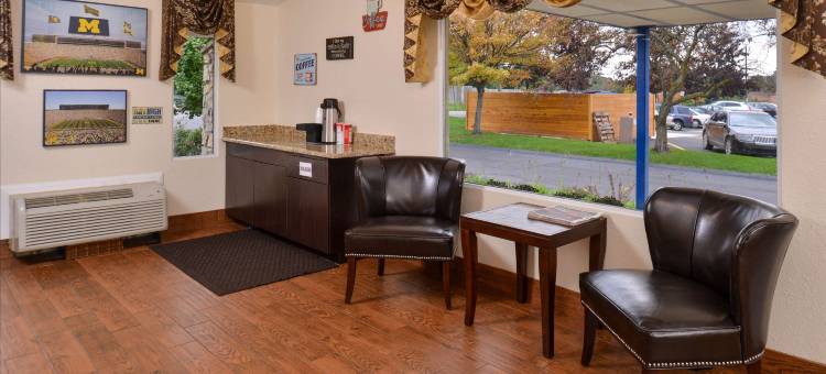 杰克逊美洲最佳价值套房酒店(Americas Best Value Inn and Suites Jackson)图片