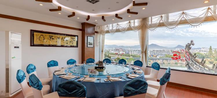 歙县披云山庄图片