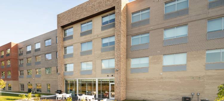 卡拉马祖西智选假日套房酒店(Holiday Inn Express & Suites Kalamazoo West)图片