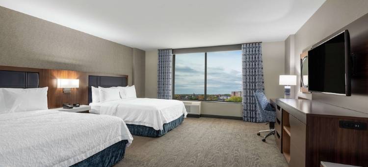 韦恩堡市中心欢朋套房酒店(Hampton Inn & Suites Fort Wayne Downtown)图片