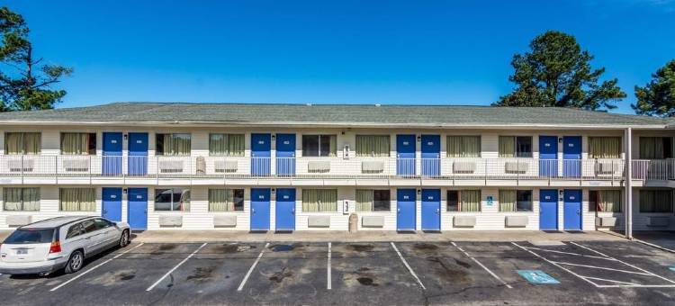 北卡罗莱纳兰伯顿 6 号汽车旅馆(Motel 6 Lumberton, NC)图片