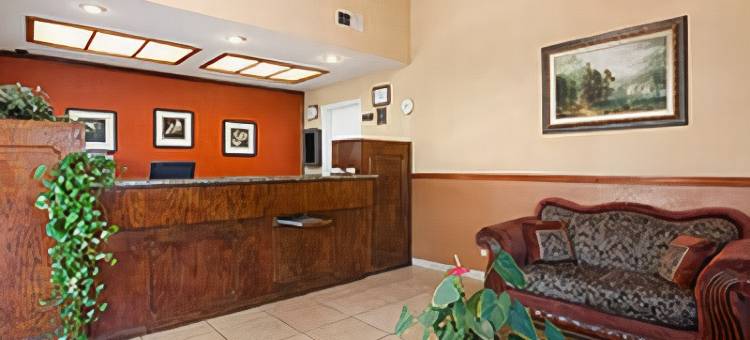 贝克斯菲尔德南加州温德姆速8酒店(Super 8 by Wyndham Bakersfield South CA)图片