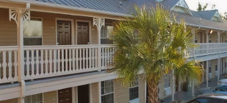 弗利速8酒店(Super 8 by Wyndham Foley)图片