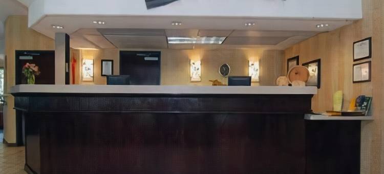 先驱者公园贝斯特韦斯特优质酒店(Best Western Plus Pioneer Park Inn)图片