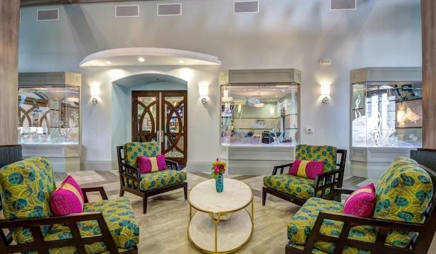 1456 Myrtlewood Hotel Overview