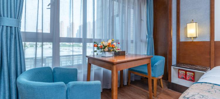 长沙南站延年檀香山酒店(长沙大道地铁站店)图片