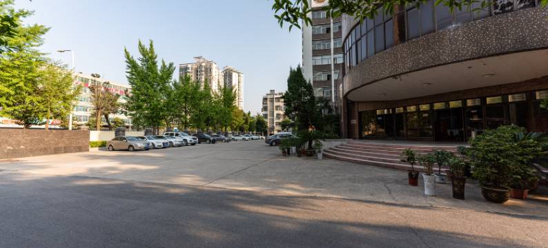 悦林城市花园酒店(襄阳长虹路沃尔玛店)图片