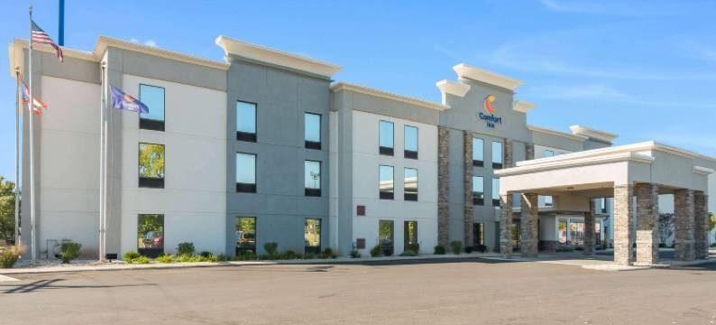 格罗夫城-南哥伦布舒适酒店(Comfort Inn Grove City - Columbus South)图片