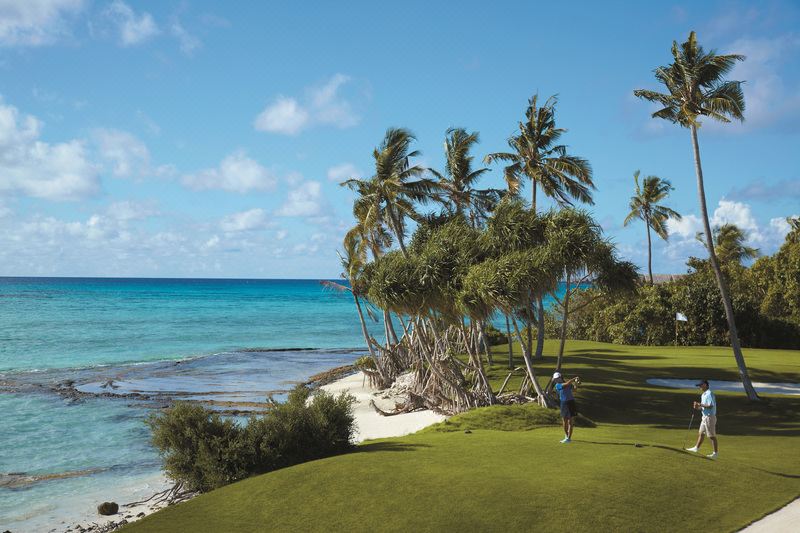 golf course, Shangri La's Villingili Resort & Spa