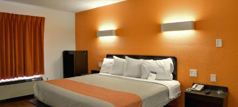 达拉斯欧文DFW机场东6号汽车旅馆(Motel 6 Irving, TX - Irving DFW Airport East)图片