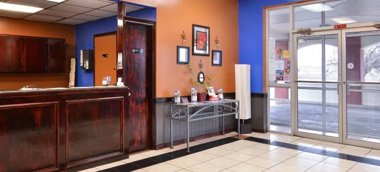 阿纳达科美洲最佳价值套房酒店(Castle Inn & Suites Anadarko)图片