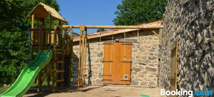 格兰奇德萨格纳住宿加早餐旅馆(Grange de Sagne Maison et Table D hôtes Avec dîner Sur réservation)图片