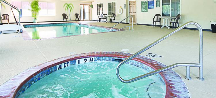 康罗拉昆塔温德姆套房酒店(La Quinta Inn & Suites by Wyndham Conroe)图片