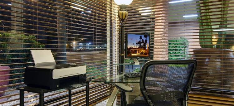 贝斯特韦斯特皇家太阳套房酒店(Royal Sun Inn & Suites)图片