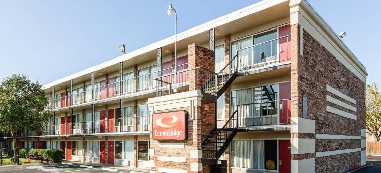 达拉斯机场北伊克诺旅馆(Econo Lodge Airport I-35 North)图片