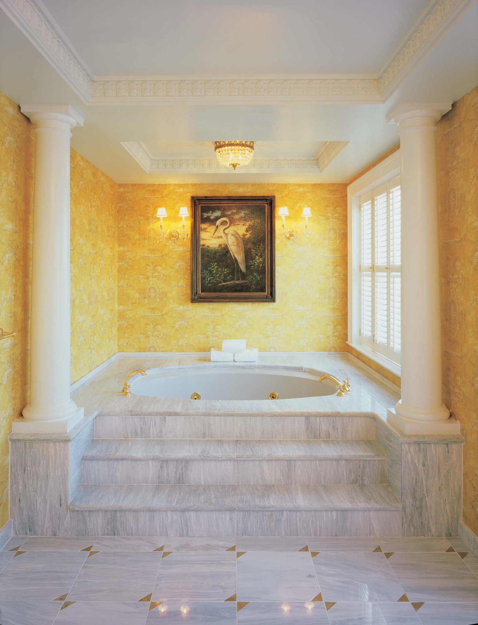 Market Pavilion Hotel Over view