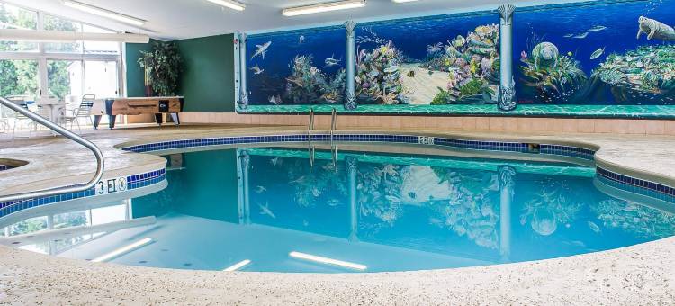 曼斯菲尔德贝尔维尔品质套房酒店(Quality Inn & Suites Bellville - Mansfield)图片