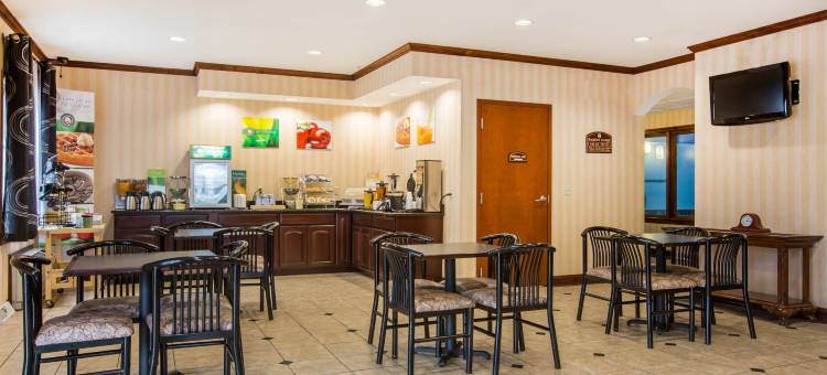 格伦福尔斯-昆斯伯里伊克诺旅馆(Econo Lodge Glens Falls - Lake George)图片