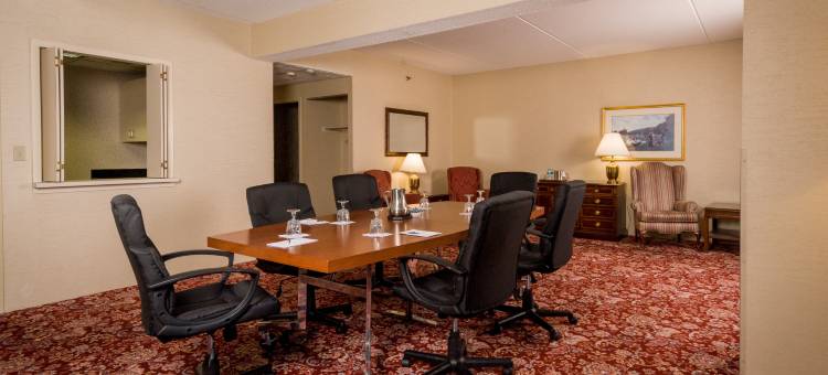 普里茅斯港1620酒店(Hotel 1620 Plymouth Harbor)图片