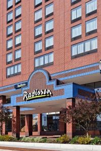Lansing Doubletree By Hilton Hotels Trip Com