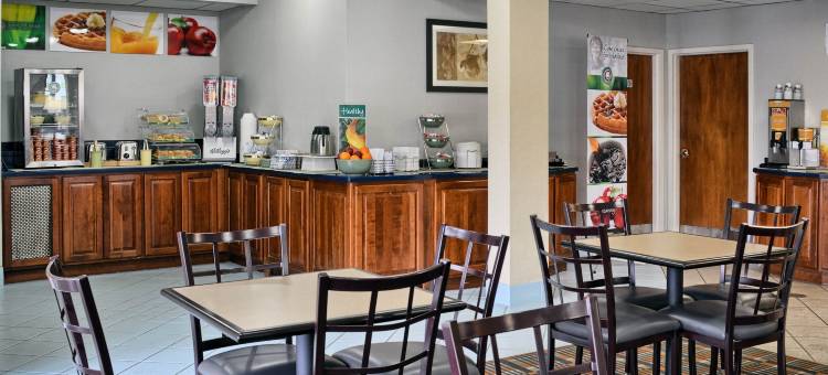 凯艺酒店-弗雷德里克斯堡中心公园区(Quality Inn Fredericksburg-Central Park Area)图片