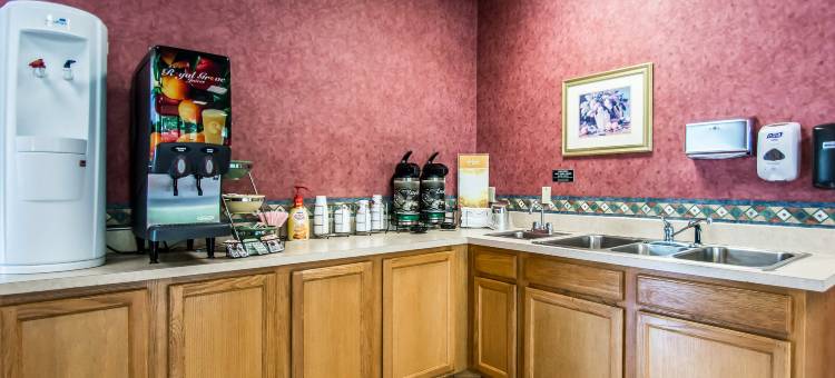 埃尔克顿圣奥古斯丁南凯艺酒店(Quality Inn Elkton -St. Augustine South)图片