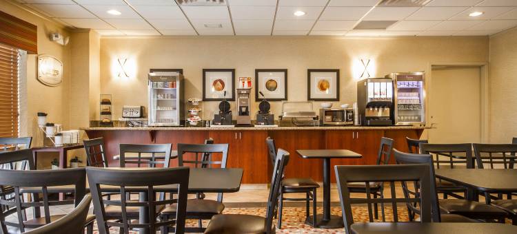 机场舒眠套房酒店(Sleep Inn & Suites Airport)图片