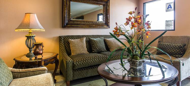 凯艺酒店-莱克埃尔西诺15号州际公路(Quality Inn Lake Elsinore I-15)图片