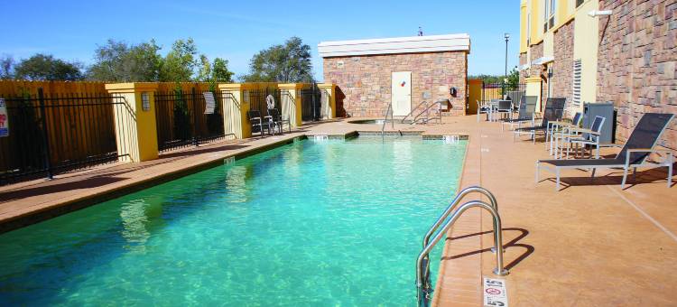 埃尔克城拉昆塔温德姆套房酒店(La Quinta Inn & Suites by Wyndham Elk City)图片