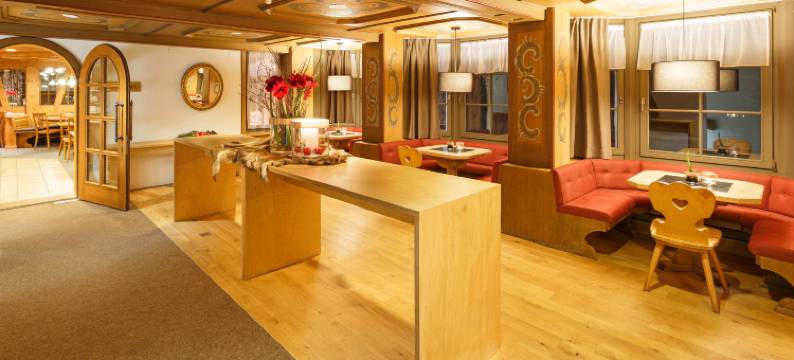 赫斯臣维尔德豪斯酒店(Hotel Hirschen Wildhaus)图片