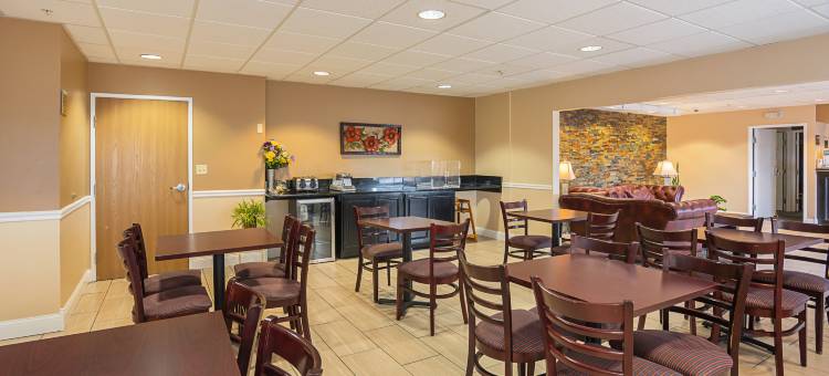 科罗拉多斯普林斯中心罗德威酒店(Rodeway Inn Central Colorado Springs)图片