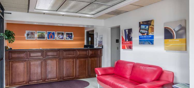 韦克罗斯伊克诺酒店(Motel 6 Waycross, GA)图片