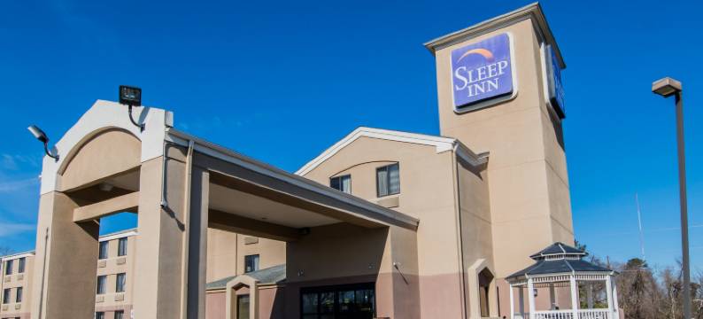 斯泰茨维尔 I-40 舒眠酒店(Sleep Inn Statesville I-40)图片