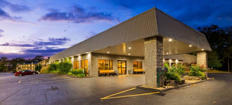 布兰森贝斯特韦斯特酒店及会议中心(Best Western Branson Inn and Conference Center)图片