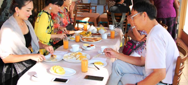 时尚假日酒店(Holiday Fashion Inn)图片