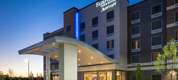 芝加哥绍姆堡万豪万枫酒店(Fairfield Inn & Suites Chicago Schaumburg)图片