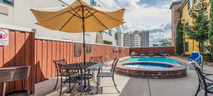 达拉斯中心公园舒适酒店(Comfort Inn Dallas Park Central)图片