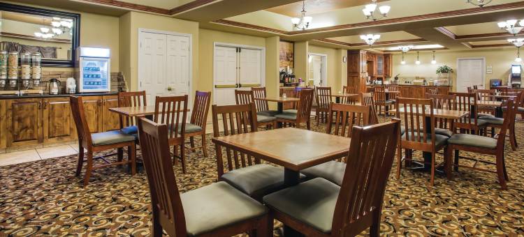 赖夫尔拉昆塔温德姆套房酒店(La Quinta Inn & Suites by Wyndham Rifle)图片