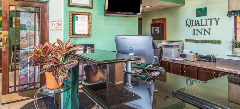 赫米特凯艺酒店-圣哈辛托(Quality Inn Hemet - San Jacinto)图片