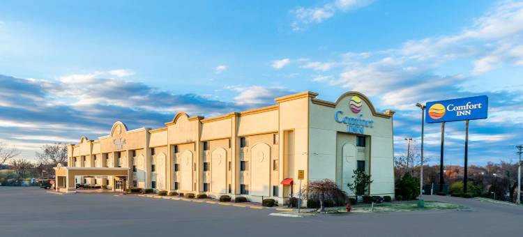 费斯特-南圣路易斯舒适酒店(Comfort Inn Festus-St Louis South)图片