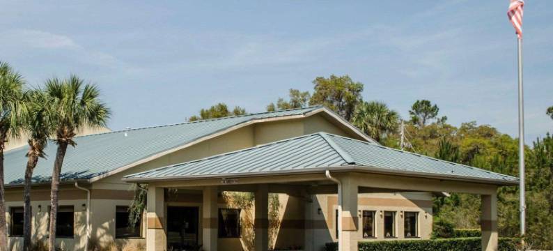 克里斯特尔里弗凯艺酒店(Quality Inn Crystal River)图片