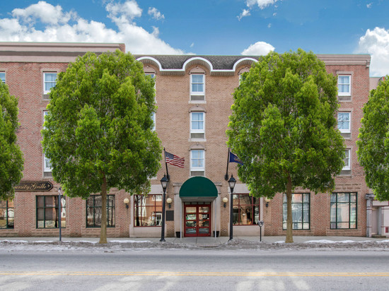 University Hotel & Suites Shippensburg, Trademark by Wyndham