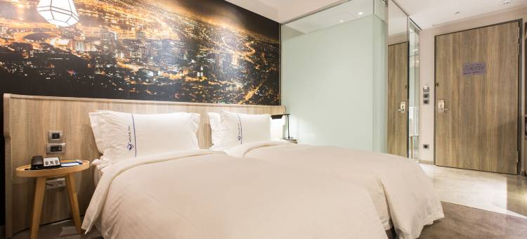 头等舱饭店(高雄站前馆)图片