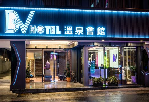 Six Fukun Hotel Hotel Overview