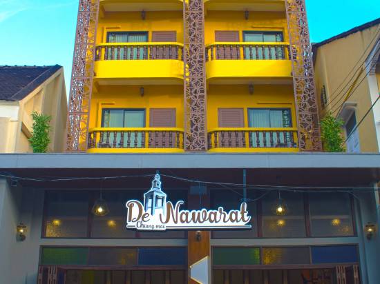 D納瓦拉精晶酒店
