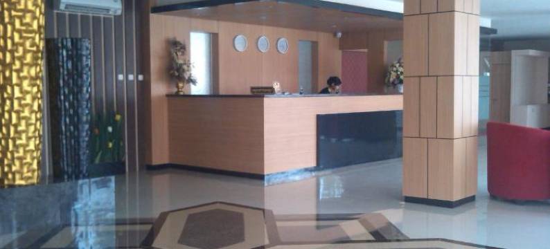 格兰德迪安斯拉威酒店(Grand Dian Hotel Slawi)图片