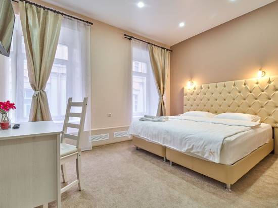 庫澤內斯基酒店