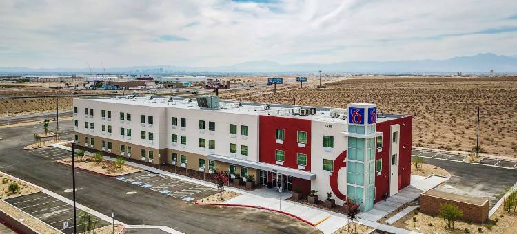 内华达拉斯维加斯赛车场(Las Vegas, NV - Motor Speedway)图片